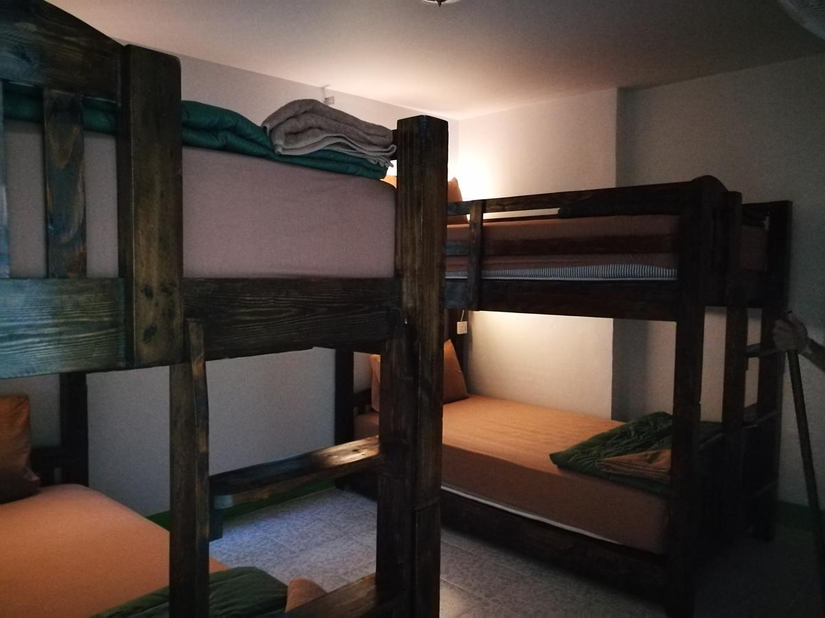 Stay With Jame Hostel Чиангмай Екстериор снимка